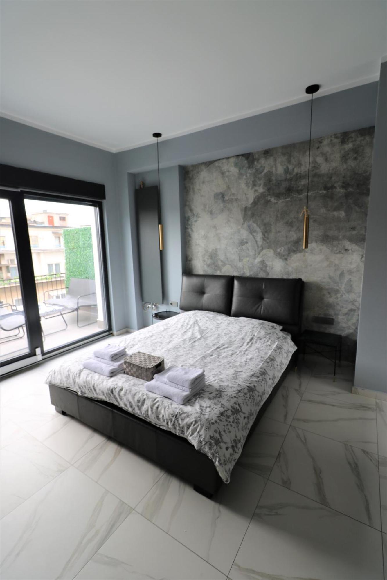 Deluxe Skyline Retreat Studio - Old Town 布加勒斯特 外观 照片